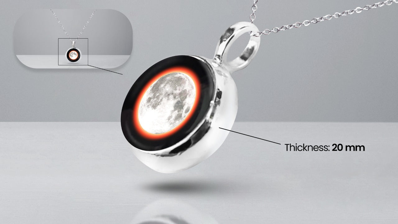 Thick Solar Eclipse Necklace Nova Chain