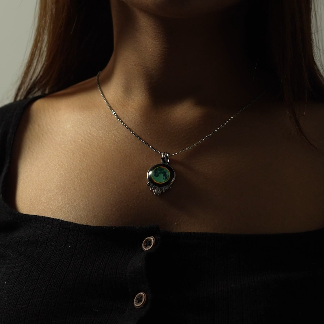 Solar Eclipse Charm Link Chain