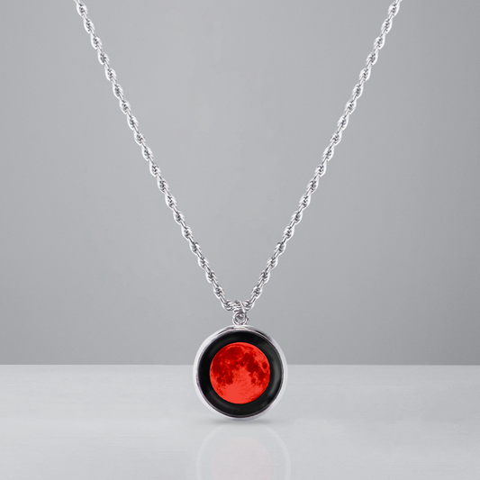 Red Moon Rope Chain