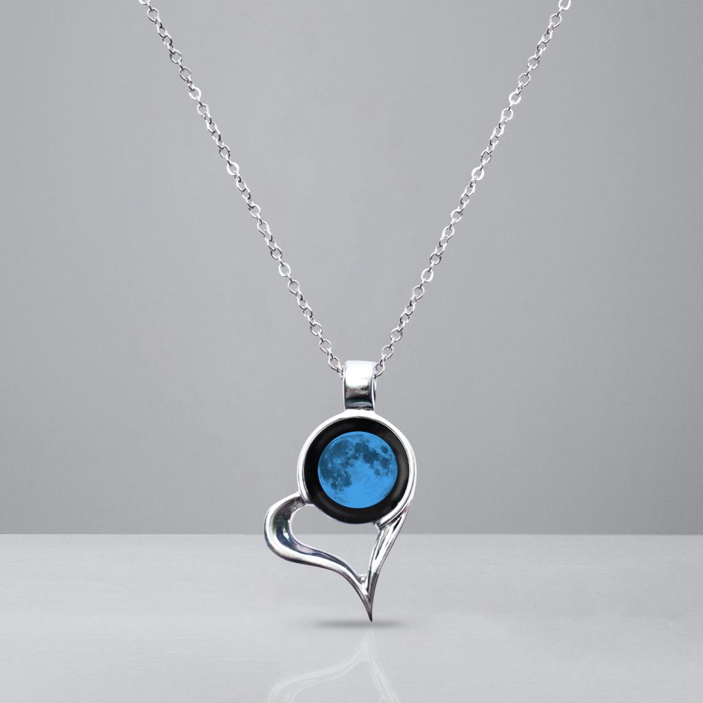Heart Link Chain in Blue