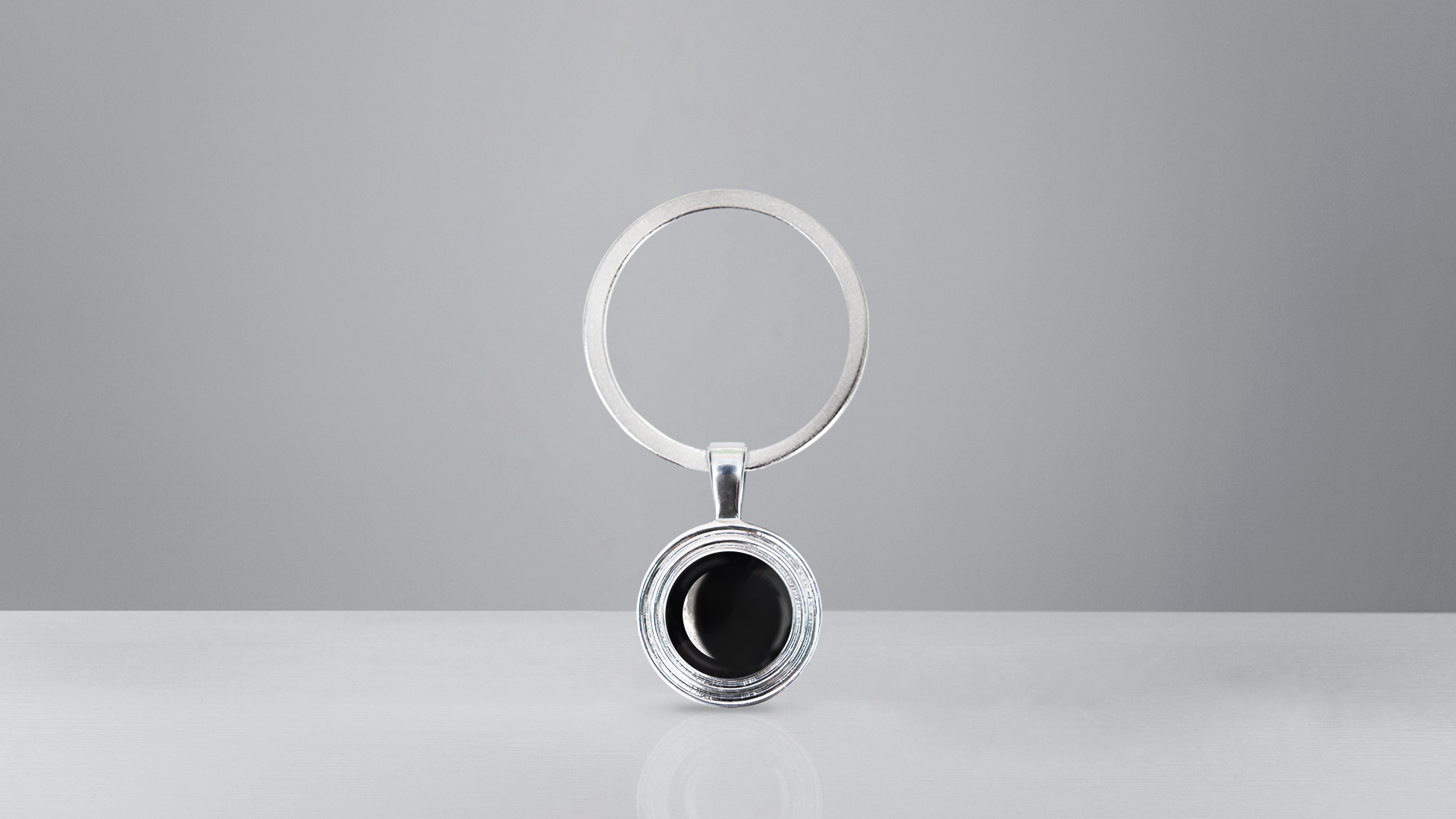 Find Your Moon - Key Chain Hector