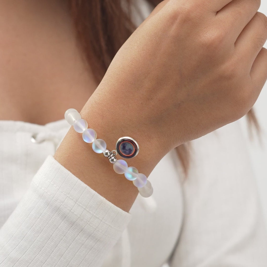 Solar Eclipse Aurora Bracelet