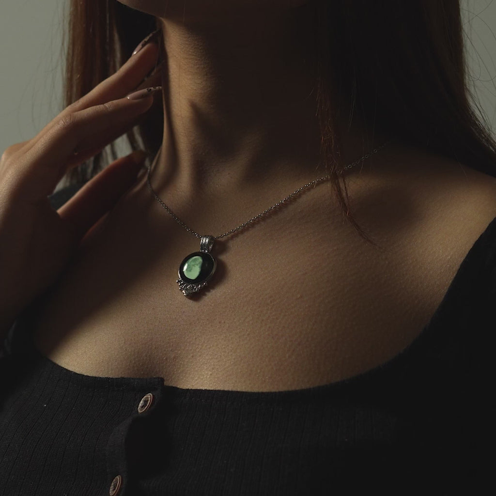 Birthmoon Charm Link Necklace